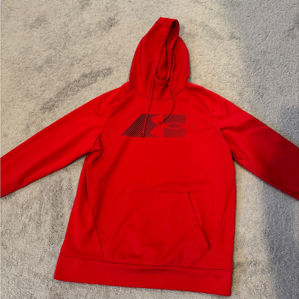 Under Armour Men’s size small. Great condition.